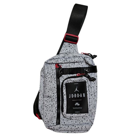 Jordan Hesi Crossbody Sling Bag 3L Unisex Shoulder Bag Grey Mini Backpack NWT